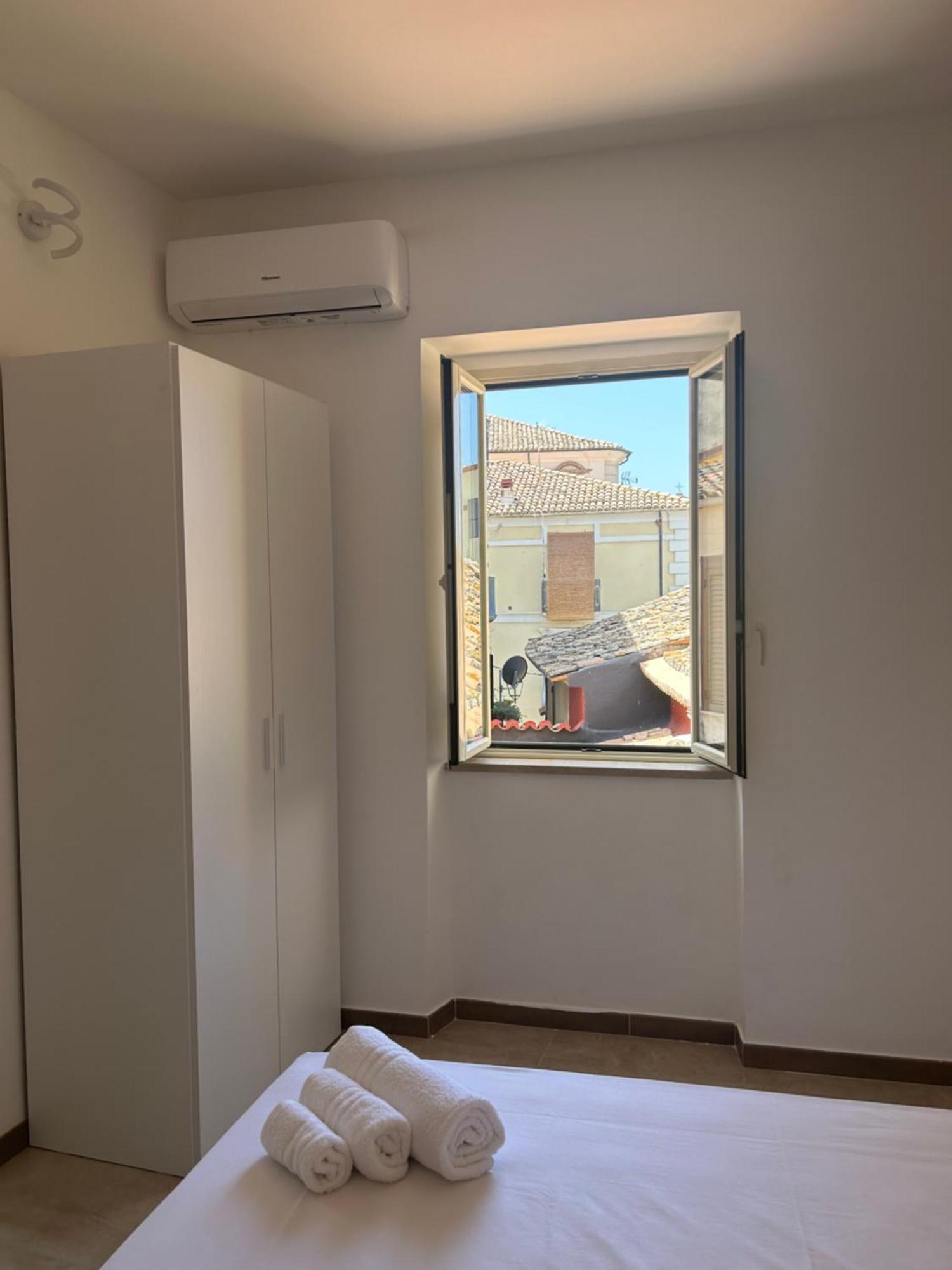 Il Marchesino B&B Pizzo  Phòng bức ảnh
